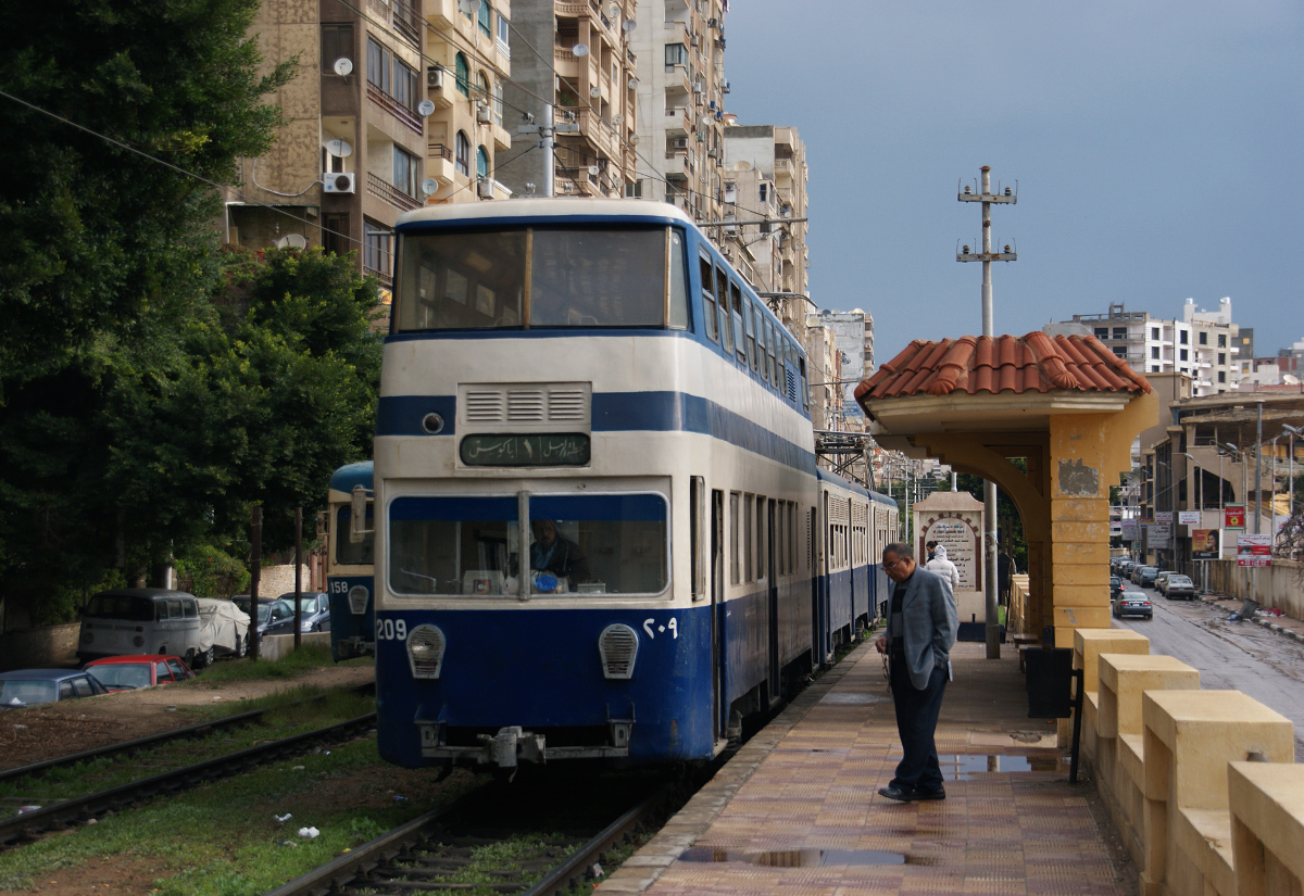 Piętrowe tramwaje na ulicach Aleksandrii