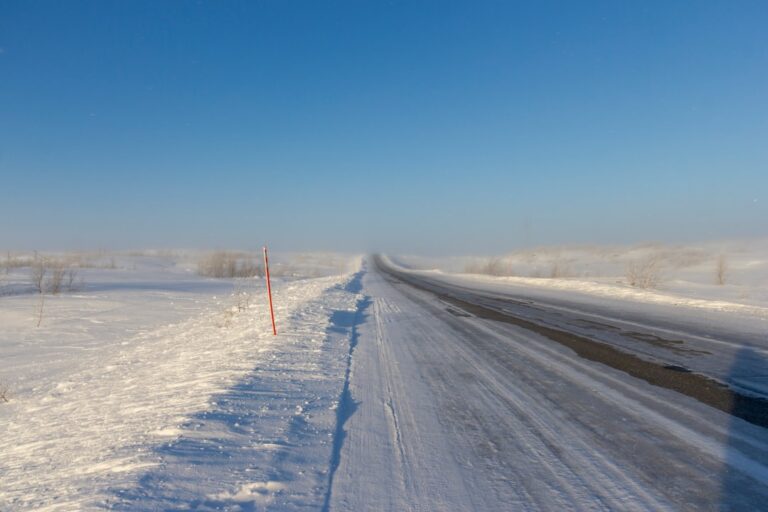 Jak zaplanować wyprawę przez Syberię samochodem?